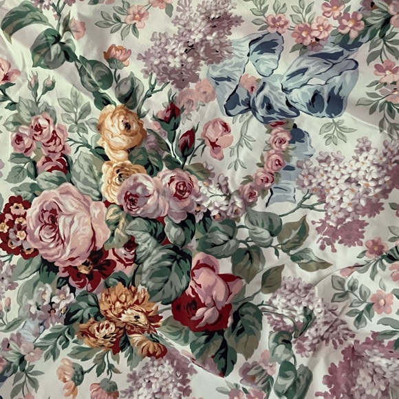 Ralph Lauren Allison Floral Queen sheet set Flat Fitted & 2 Ruffle Pillowcases - Picture 2 of 4